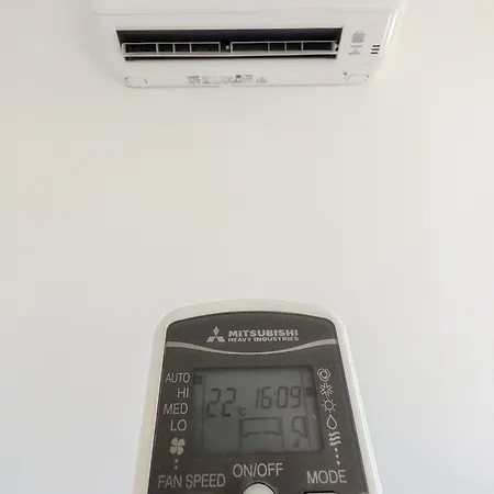 Grand T5 100m2 Lumineux - Climatise - 10 Min Du Centre-ville Appartement Sainte-Savine